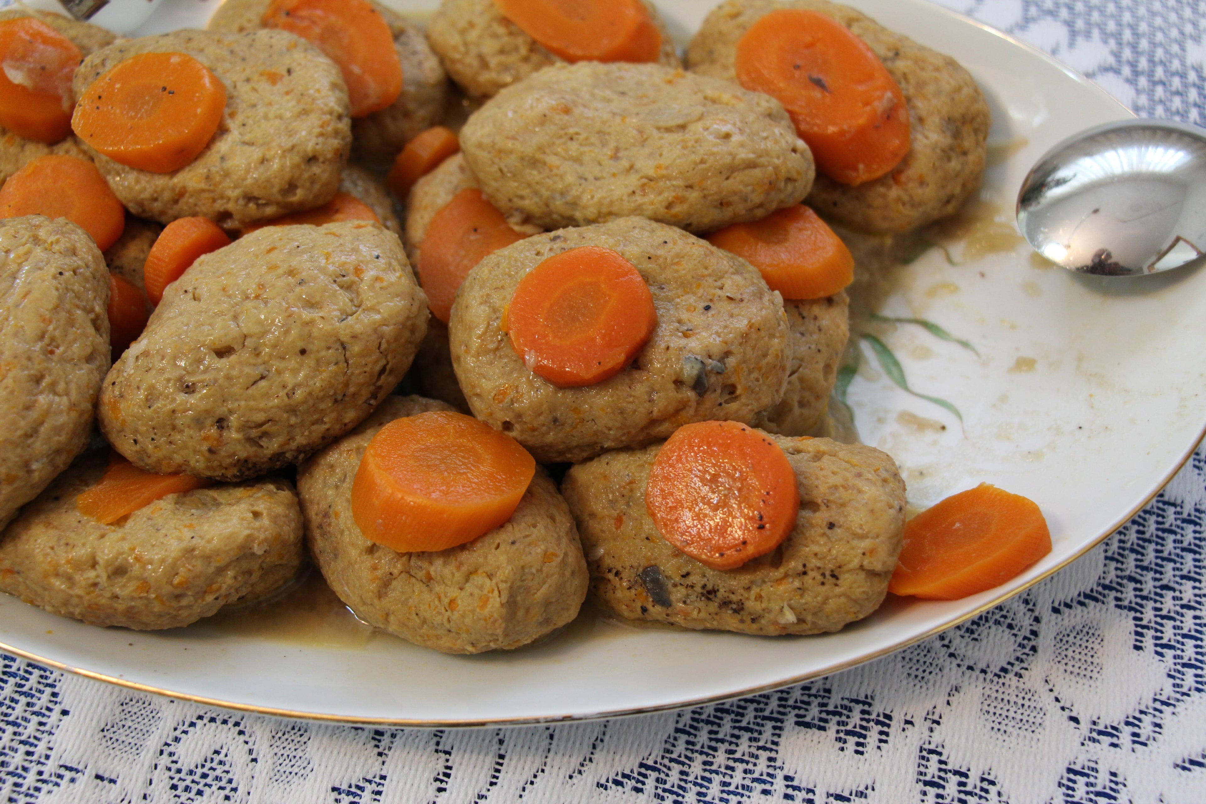 Traditional Gefilta Fish - Royal Catering & Events by Chef Aryeh